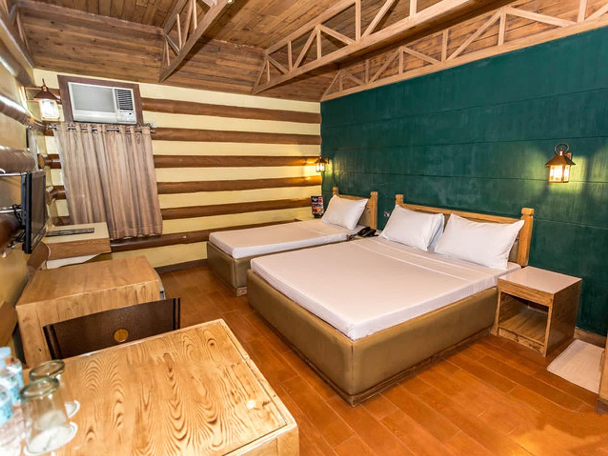 Urban Travellers Hotel Pasay