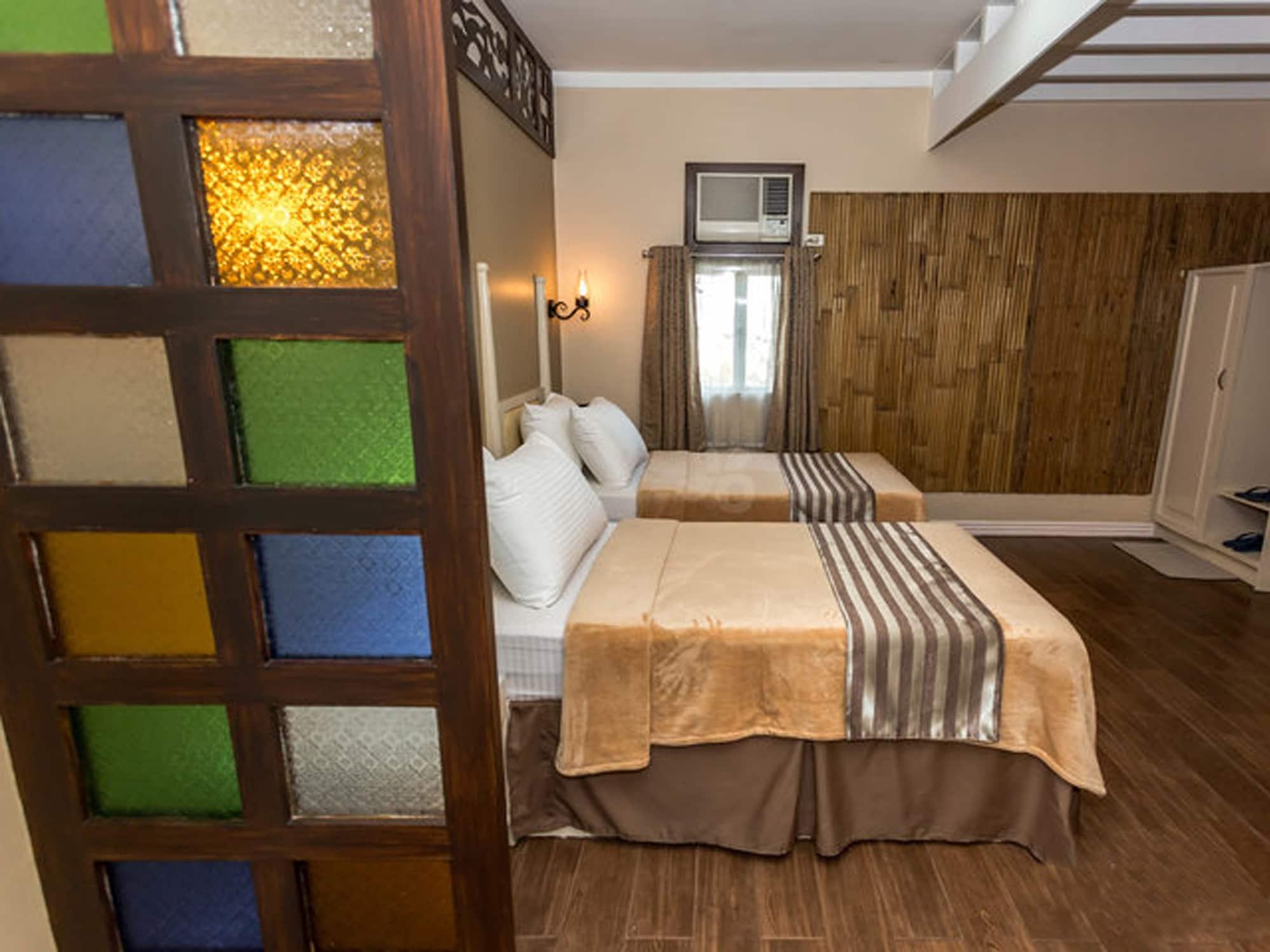 Urban Travellers Hotel Pasay