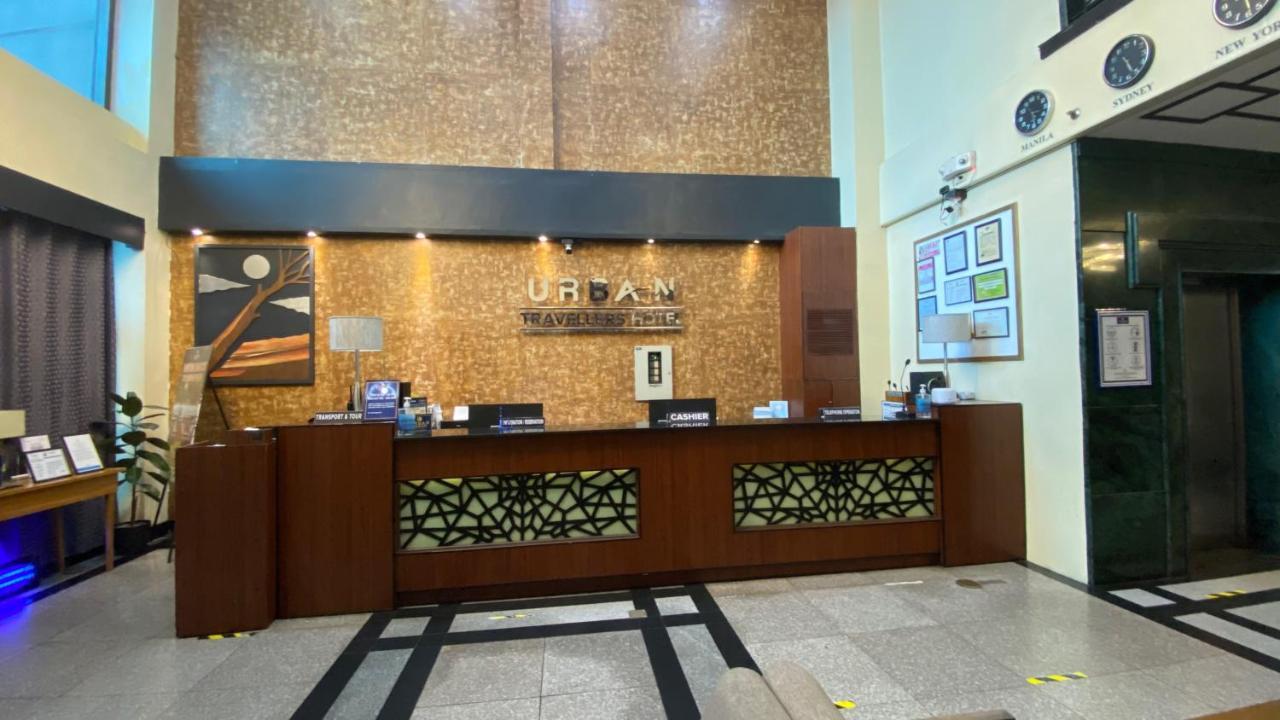 Urban Travellers Hotel Pasay