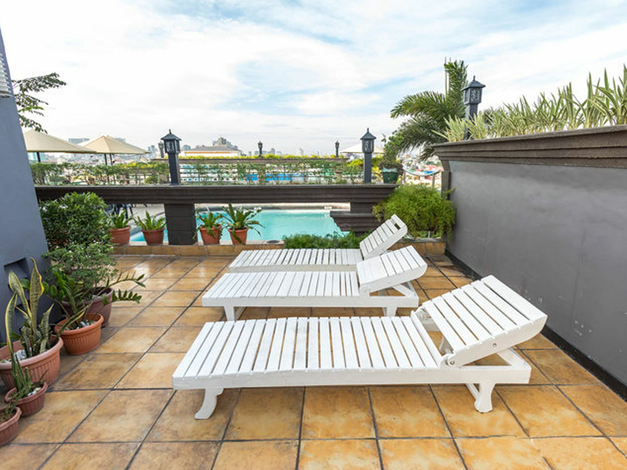 Hotel Urban Travellers 3*