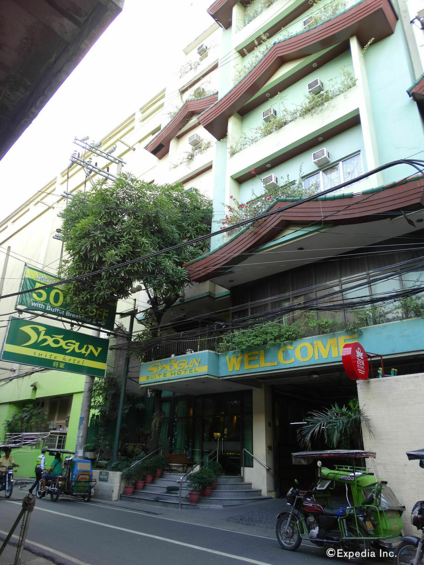 Urban Travellers Hotel 3*