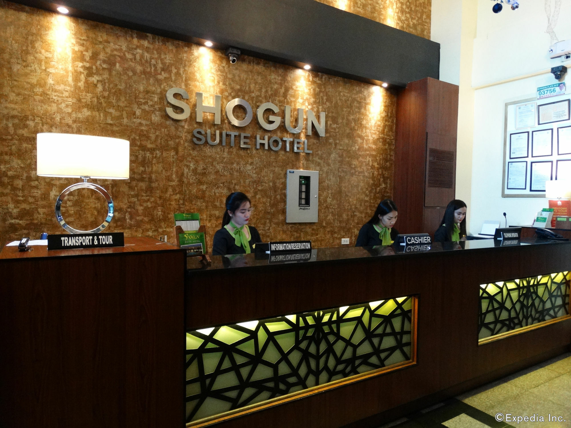 Urban Travellers Hotel 3*